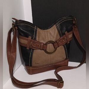 B-O-C black/Brown/Dark Tan Leather Purse with Adjustable Strap Good condition